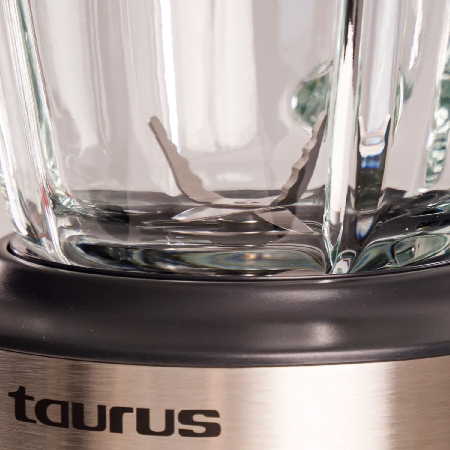 taurus-batidora-de-vaso-1200w-con-jarra-de-cristal-1-75-l-6-cuchillas-de-acero-i image 7
