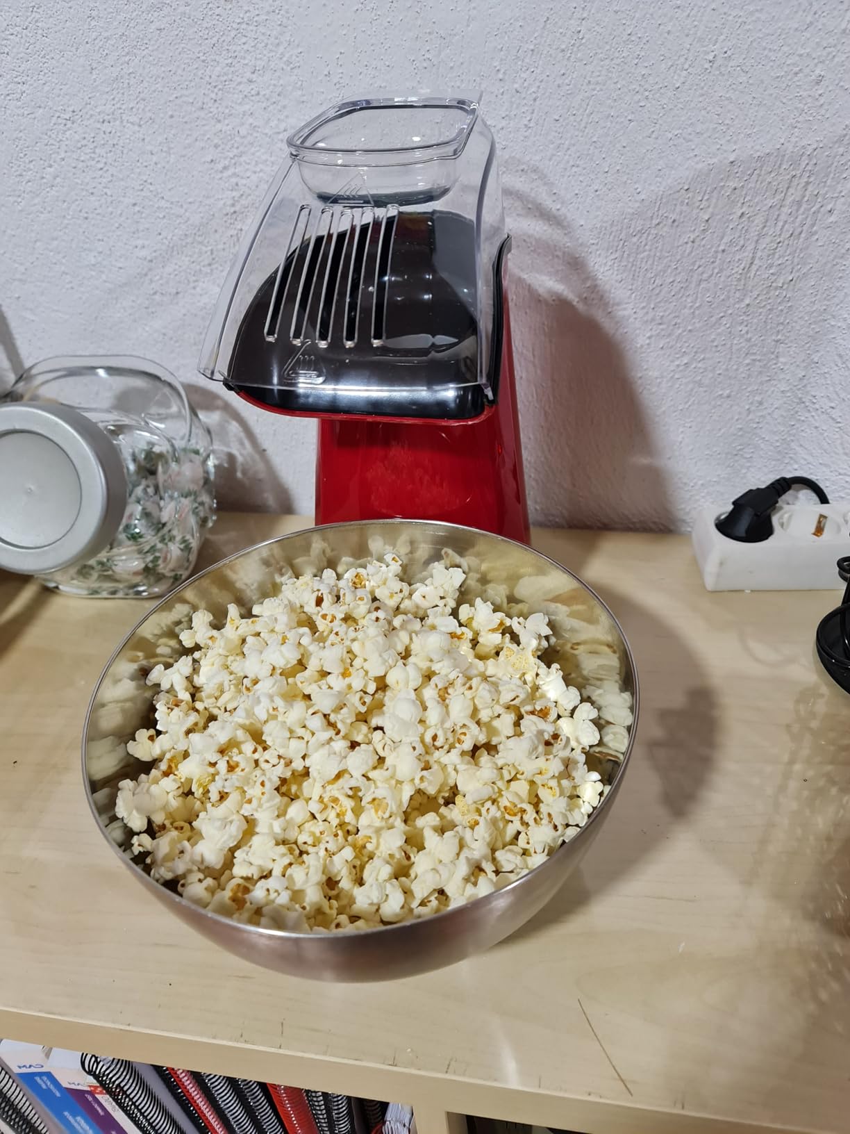 Funciona muy bien, salta algo el maíz