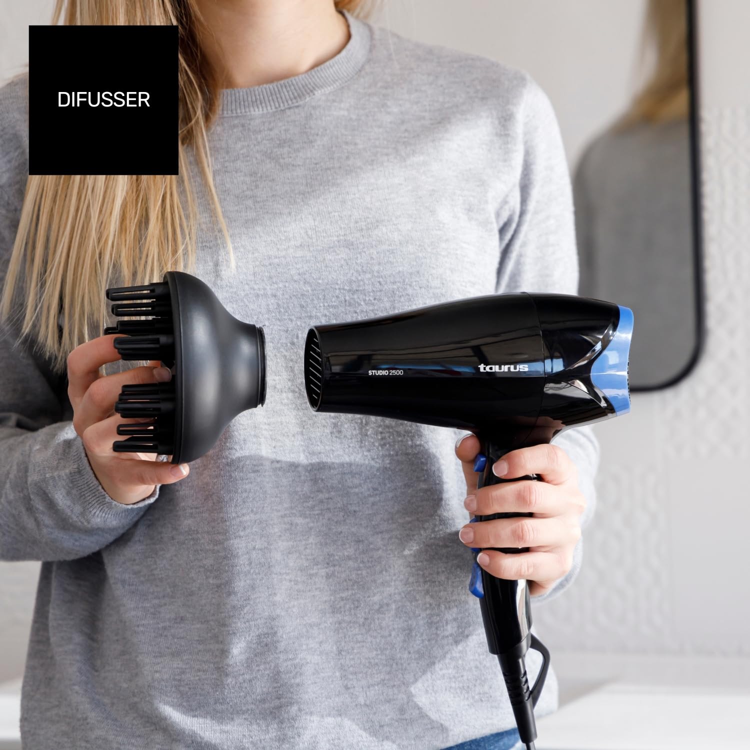 taurus-studio-2500-secador-de-pelo-plegable-2400-w-con-concentrador-y-difusor image 6